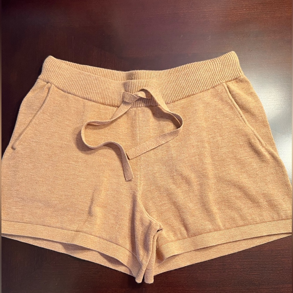 NWOT 4” Sweater Shorts Banana Republic Sz XS